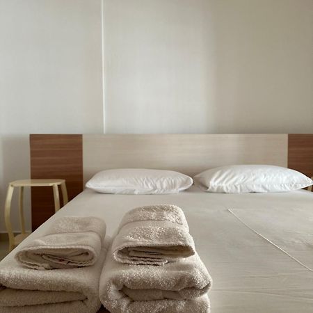 Velis Apartment Sarandë 外观 照片