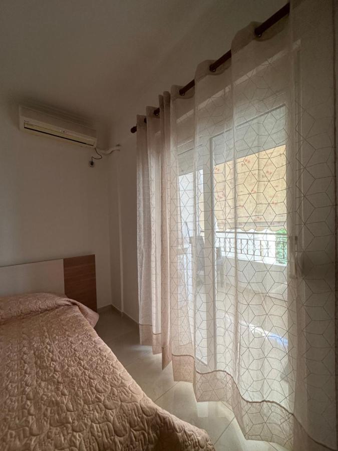 Velis Apartment Sarandë 外观 照片